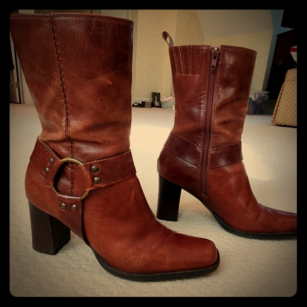 Leather boots